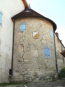 Tour où est né le Pape Calixte II à Quingey