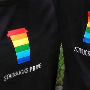 starbucks-lgbt-t-shirt-mpi
