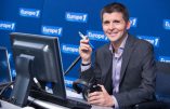 Europe 1: Thomas Sotto doit-il se remettre en question ?