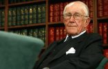 « Les USA estiment qu’ils peuvent violer le droit international », explique Malcolm Fraser, ancien premier ministre australien