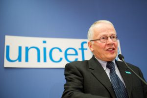 Le pédophile condamné avait été l'assistant parlementaire du député écologiste Tom Koenigs, ancien président de l'Unicef en Allemagne.