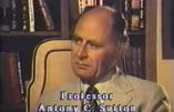 Les banquiers, promoteurs du socialisme sous toutes ses formes, tiennent les rênes du monde – Professeur Anthony Sutton