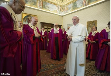 Le pape François en visite à la Rote romaine