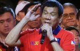 Rodrigo Duterte, populiste radical, largement élu président des Philippines