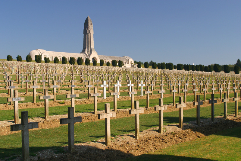 douaumont_ossuaire