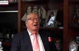 Jean-Marie Le Pen nous chante « Venez Divin Messie ! »