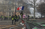 Des gilets jaunes chassent les antifas, d’autres parlent de Dieu – Au cœur de l’Acte XI