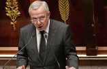 (FILES) In this file photo taken on January 21, 2015 French right-wing UMP party Member of Parliament Jean Leonetti speaks during a debate on a bill about terminally-ill patients' end-of-life at the French National Assembly in Paris.  Leonetti, author of law on the terminally-ill patients' end-of-life, reacts to the case of Vincent Lambert during an interview with AFP on May 20, 2019. / AFP / STEPHANE DE SAKUTIN