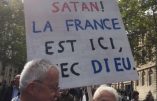 Pourquoi Dieu serait-il absent de nos manifestations ?