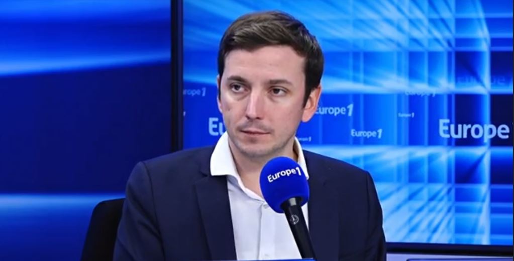 Aurélien Taché, député de LREM, dénie la réalité chrétienne de la France