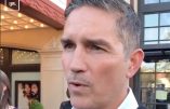 L’acteur Jim Caviezel : Les catholiques sont persécutés aux Etats-Unis en étant privés de messe au nom du Covid 19